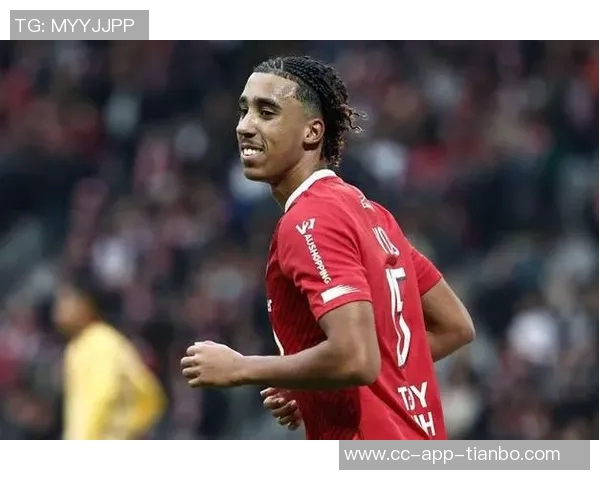 罗马诺透露里尔尼斯安德莱赫特关注23岁哥伦比亚中卫梅迪纳 罗马诺透露里尔尼斯安德莱赫特关注23岁哥伦比亚中卫梅迪纳