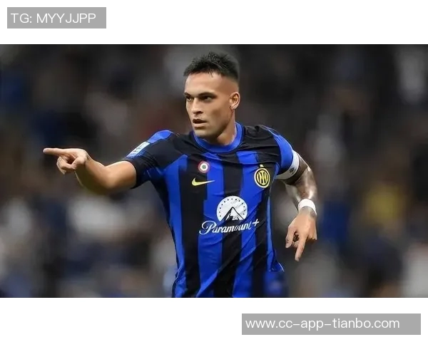 国米旧将塞雷纳盛赞劳塔罗的智慧与跑位能力直面外界批评