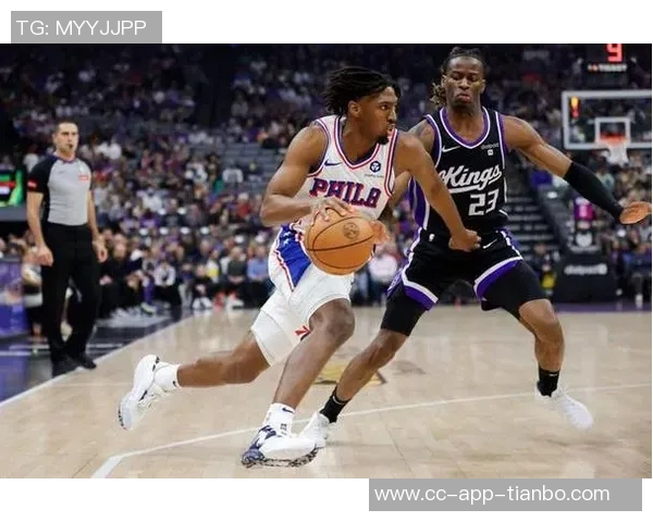 乔治在比赛中表现出色贡献15分8板6助2帽却因5犯规影响发挥