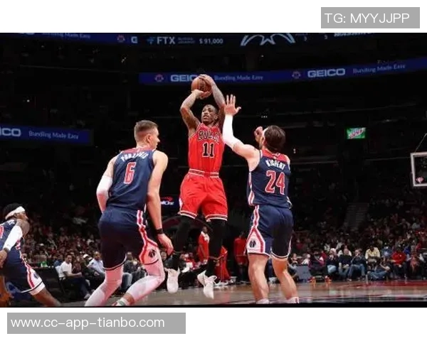 怀特末节爆发砍下14分全场贡献16分5板7助3断1帽正负值高达14