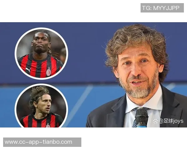 红鸟资本创始人卡尔迪纳莱重返米兰与球队高层球员进行深入交流 红鸟资本创始人卡尔迪纳莱重返米兰与球队高层球员进行深入交流